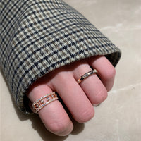 Stylish And Simple Inlaid High Carbon Diamond Stacked Band Ring Ring