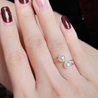 Elastic pearl ring