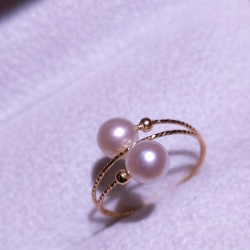 Elastic pearl ring