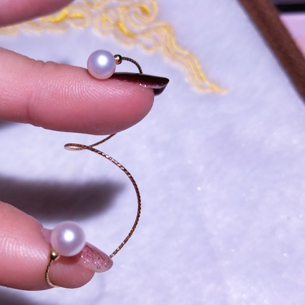 Elastic pearl ring