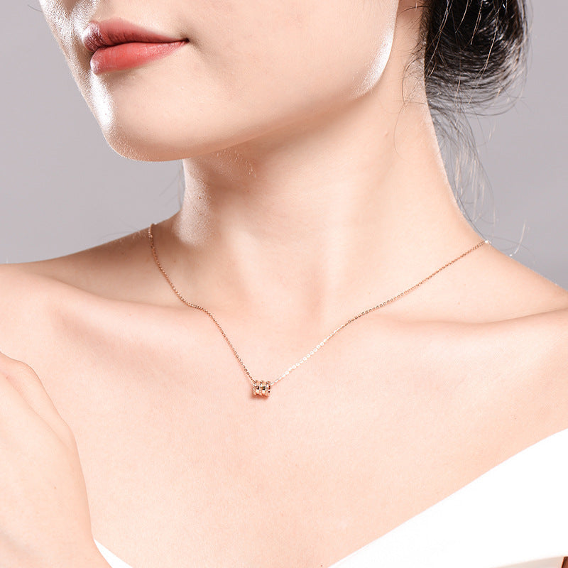 18K Rose Gold Gold Pendant Temperament Necklace