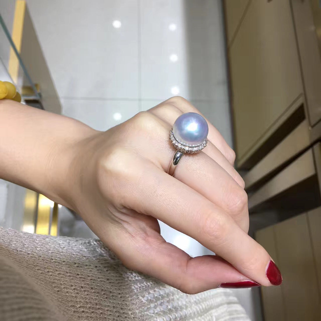 Nanyang White Pearl Ring