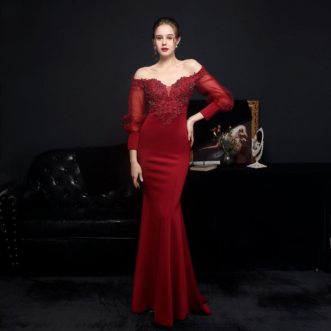 Full Craft Lace Hot Long-sleeved Evening Dress Tail Skirt